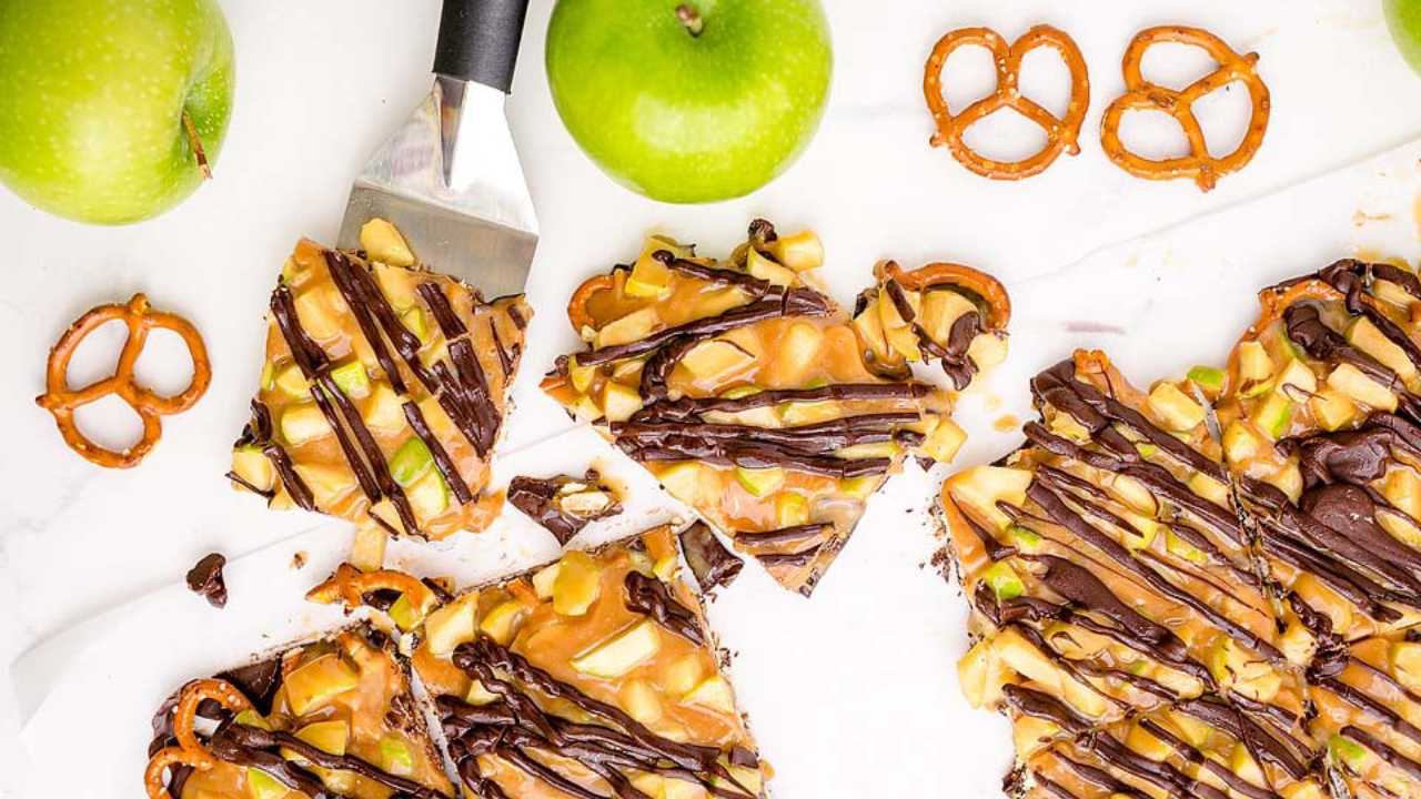 caramel pretzel apple chocolate bark treat