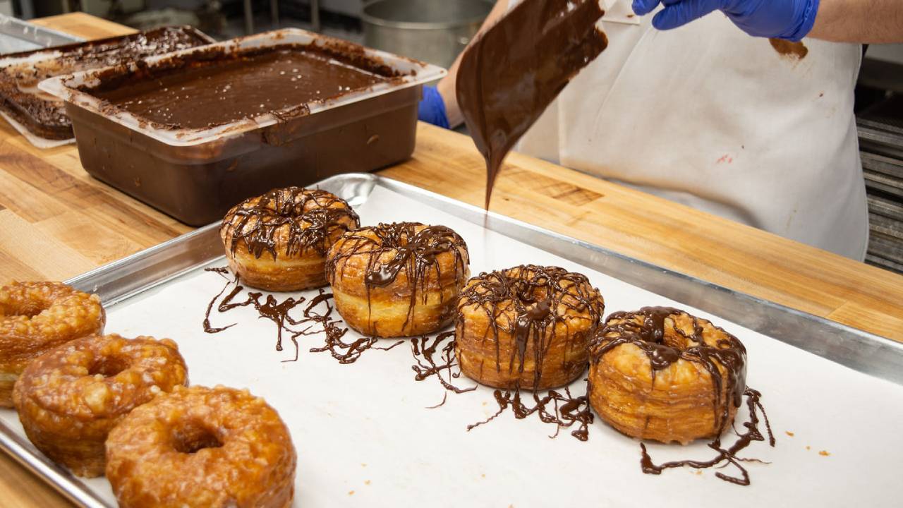 cronuts being made at donut star cafe