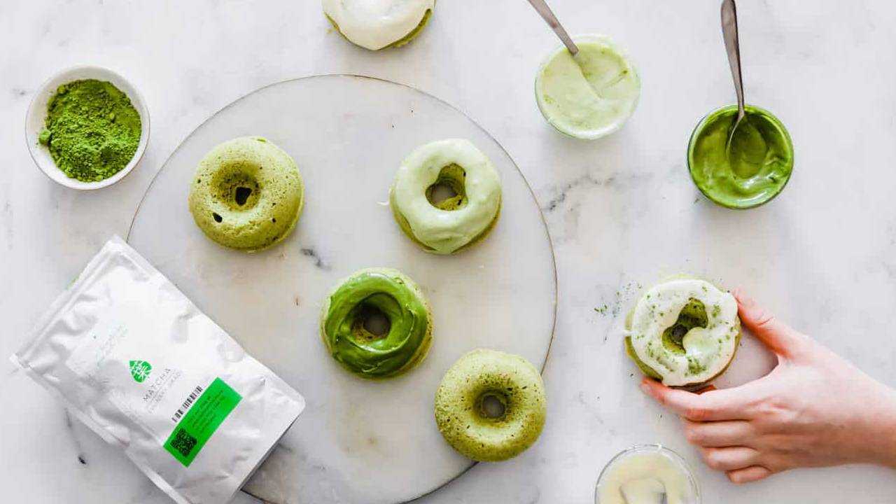 matcha donuts with icing