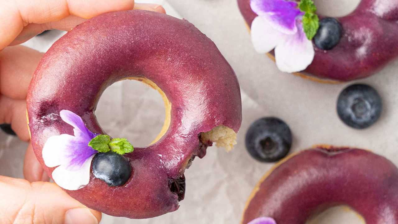 baked blueberry donuts