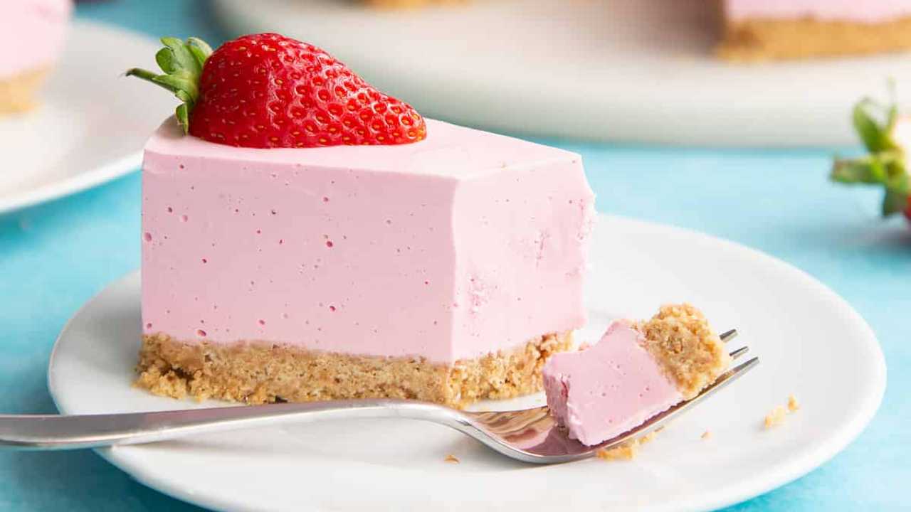 strawberry jello cheesecake